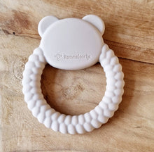 Load the picture into the gallery viewer, Baby Beißring aus Silikon Panda Bear Sand2