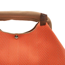 Lade das Bild in den Galerie-Viewer, Clutch Handtasche Senna Orange LOT832