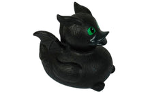 Lade das Bild in den Galerie-Viewer, Kleine Drachen Ente LILALU, Badeente, Quietscheente Sammlerstück6