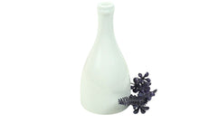 Lade das Bild in den Galerie-Viewer, Good old friends Mini Vase Wunschväschen Glück ist ein kleiner Stern der mitten in den Tag fällt Handbemalt8