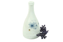 Lade das Bild in den Galerie-Viewer, Good old friends Mini Vase Wunschväschen Glück ist ein kleiner Stern der mitten in den Tag fällt Handbemalt7