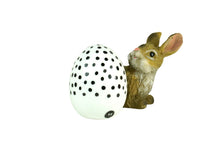 Load the picture into the gallery viewer, Good old friends Porzellanei Pünktchen Glücksei Oster Deko Handarbeit 5,5cm5