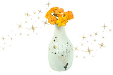 Lade das Bild in den Galerie-Viewer, Good old friends Mini Vase Wunschväschen Sterntaler Design Handbemalt
