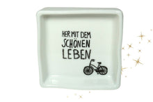 Lade das Bild in den Galerie-Viewer, Good old friends Wunschschälchen Her mit dem schönen Leben Porzellan Handbemalt3