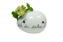 Lade das Bild in den Galerie-Viewer, Good old friends Eiervase Ach du dickes Ei Oster Deko Handarbeit 8cm3