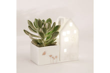 Lade das Bild in den Galerie-Viewer, Good old friends - Hausgarten Design Klee Kunsthandwerk Unikat2