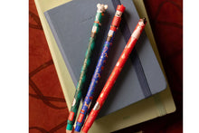 Lade das Bild in den Galerie-Viewer, Legami Set mit 3 löschbaren Gelstiften The Nutcracker Weihnachten Erasable Pen7