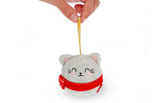 Lade das Bild in den Galerie-Viewer, Legami Weihnachtsdekoration Aufhänger Plüsch Kitty Weihnachten Oh-Oh-Ohrnaments3