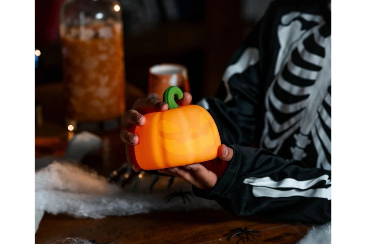 Legami Wiederaufladbares LED-Licht aus Silikon - Soft Dreams Halloween3