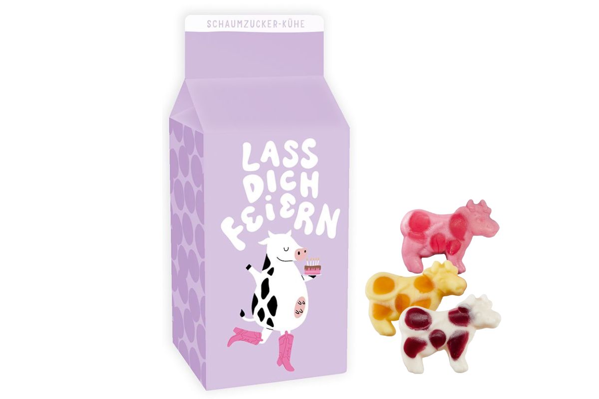 Schaumzucker Kühe "Lass Dich Feiern" Im Milchtüten-Look mit coolen Sprüchen von Grafik Werkstatt