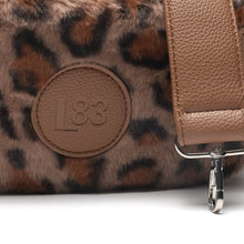 Lade das Bild in den Galerie-Viewer, Tasche Robin Leo 03 Umhängetasche LOT834