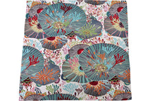 Lade das Bild in den Galerie-Viewer, Tischläufer „Sea Flowers“ – | Maritime Tischdeko