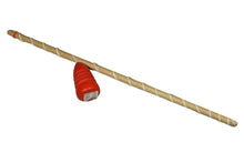 Lade das Bild in den Galerie-Viewer, Peitschenkreisel Spiel Holz Peitsche mit Kreisel Rot Kremers