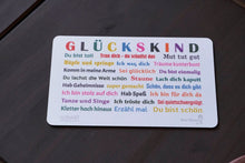 Lade das Bild in den Galerie-Viewer, Sweet Design by Nala Motiv Frühstücksbrettchen Glückskind Du bist toll