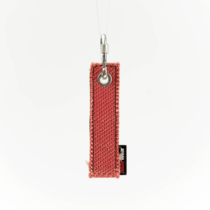 Schlüsselanhänger Nick, Feuerwear, Unikate, Nachhaltigkeit, Feuerwehrschlauch, Feuerwehr, Weiß, Rot, Schwarz, Upcycling