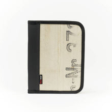 Load the picture into the gallery viewer, <transcy>Feuerwear writing case Pete A5</transcy>
