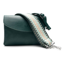 Load the picture into the gallery viewer, Handtasche Elisa Dunkelgrün Veganes Leder Schultergürtel LOT83 
