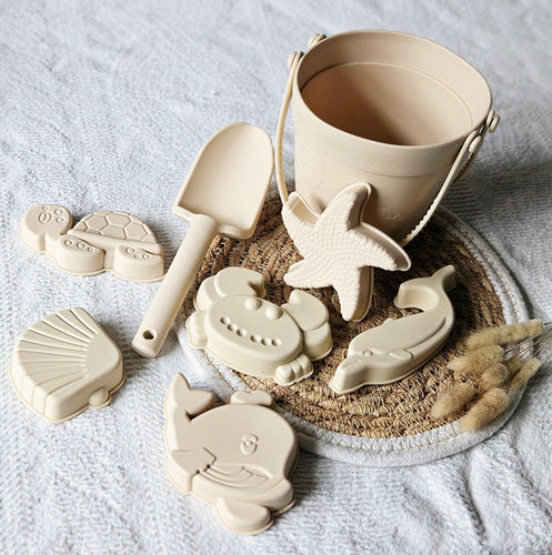 Kinder Spieleimer Sommereimer aus Silikon mit Formen Farbe Beige