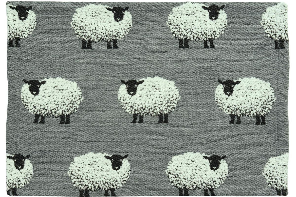 Kissenhülle „Fluffy`s Gang“ – kuschelige Chenille-Deko4