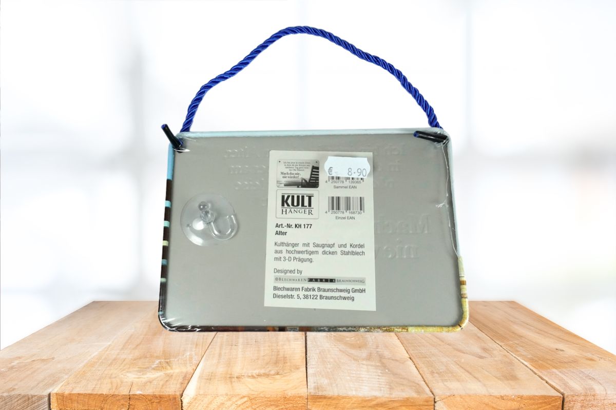 Deko Blechschild Kult Hänger Ich bin jetzt in einem Alter, in dem dir der Köper am nächsten Tag ganz leise ins Ohr flüstert:3