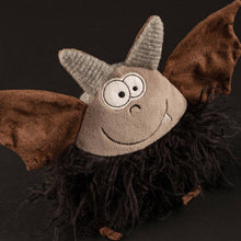 Load the picture into the gallery viewer, Kuscheltier Fledermaus Bloody Harry Beasts sigikid4
