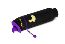 Lade das Bild in den Galerie-Viewer, Legami 2-in-1-Federmäppchen aus weichem Silikon Halloween Black Kitty Kawaii6
