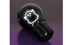 Lade das Bild in den Galerie-Viewer, Legami Deko-Tischlampe in Glühbirnenform Ghost Bulb Fiction for Halloween2
