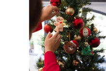 Lade das Bild in den Galerie-Viewer, Legami Weihnachtsdekoration Aufhänger Plüsch Ball Weihnachten Oh-Oh-Ohrnaments6
