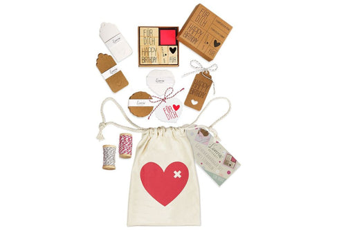 Loveria Artcraft Geschenkanhänger Set zum selber Stempeln 110 Teile3
