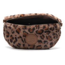 Lade das Bild in den Galerie-Viewer, Tasche Robin Leo 03 Umhängetasche LOT832
