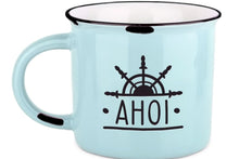Lade das Bild in den Galerie-Viewer, Vintage Becher „Ahoi“ – Maritimer Becher Hellblau | Manufaktur Grafik Werkstatt2
