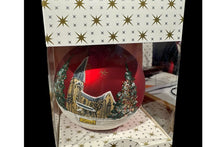 Load the picture into the gallery viewer, Weihnachtskugel Zons Sankt Martinus Kirche Souvenir Feste Zons Mundgeblasen Handbemalt7
