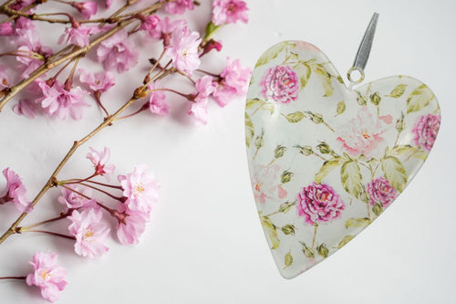 Deko Blumen Herz Aufhänger  Metall Herz Blech Herz zum Hängen 11cm